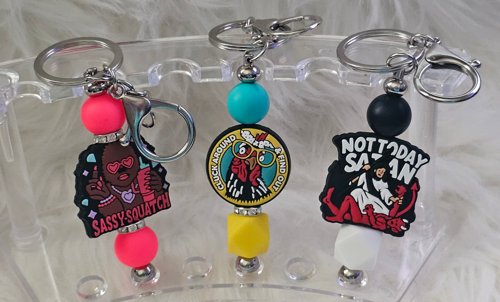 ✨Beaded Keychain Charm – Perfect for Bags, Keys & Gifts!✨