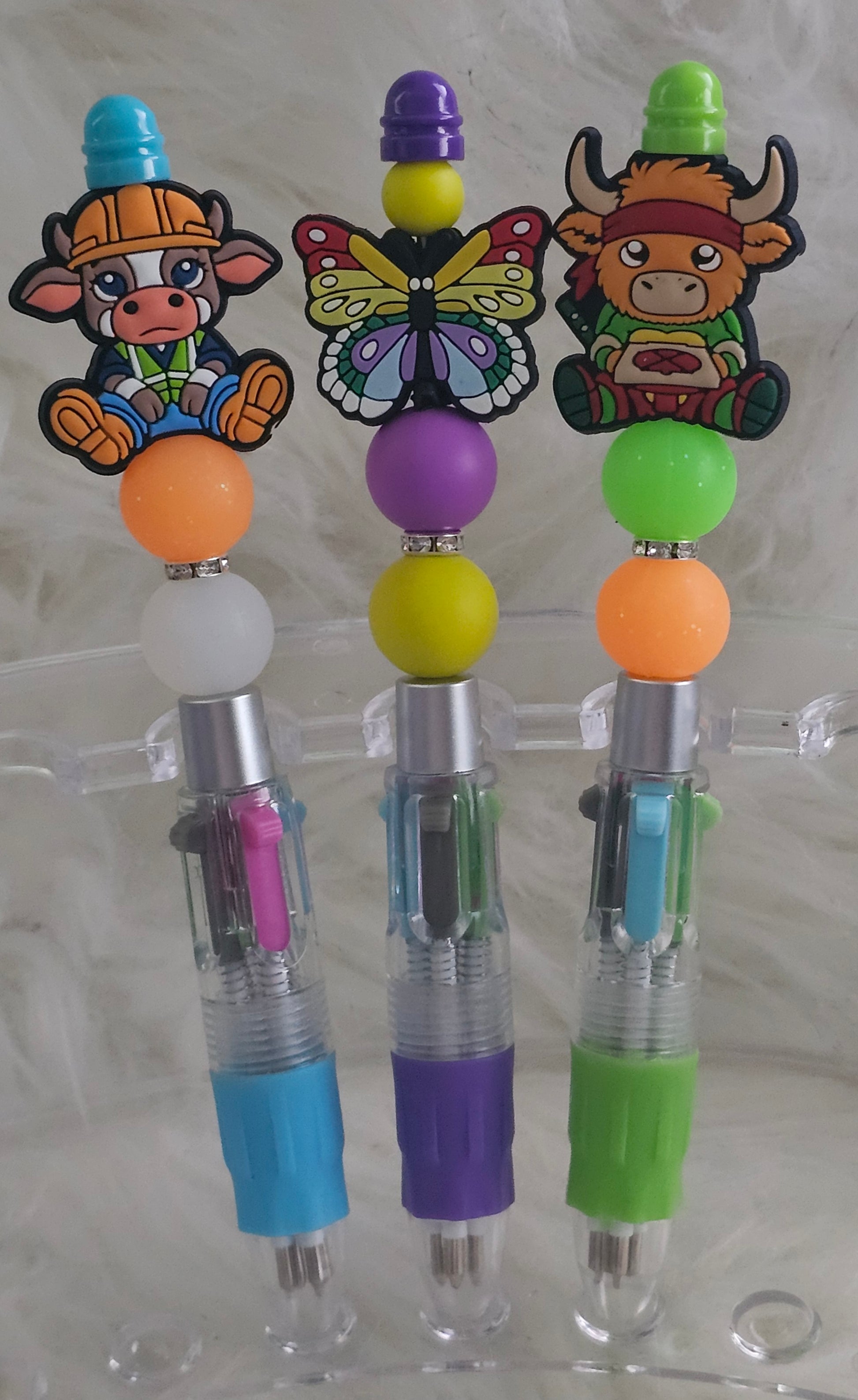✨Mini Retro Multi-Click Pen – 4 Colors in One!✨