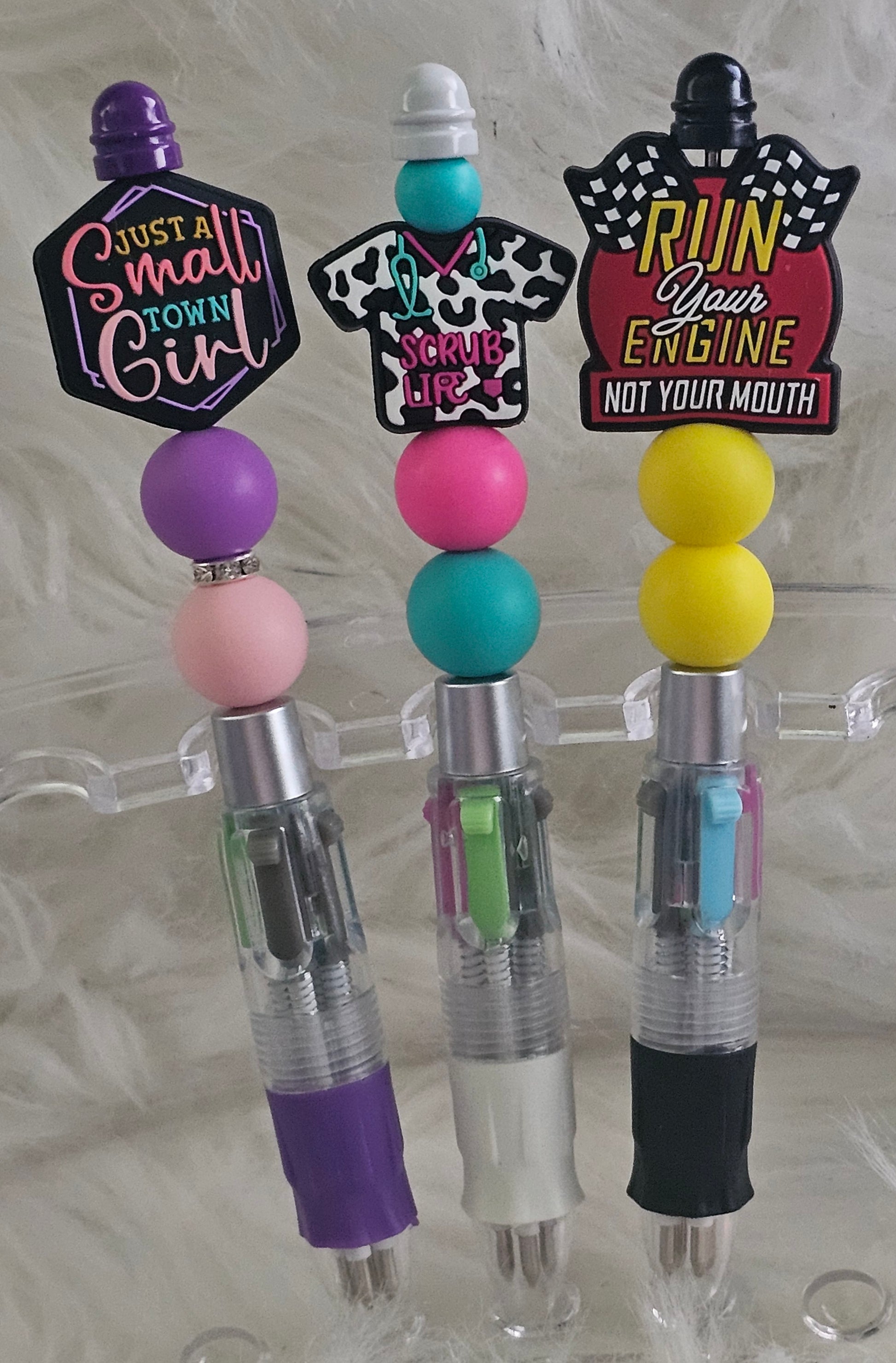 ✨Mini Retro Multi-Click Pen – 4 Colors in One!✨