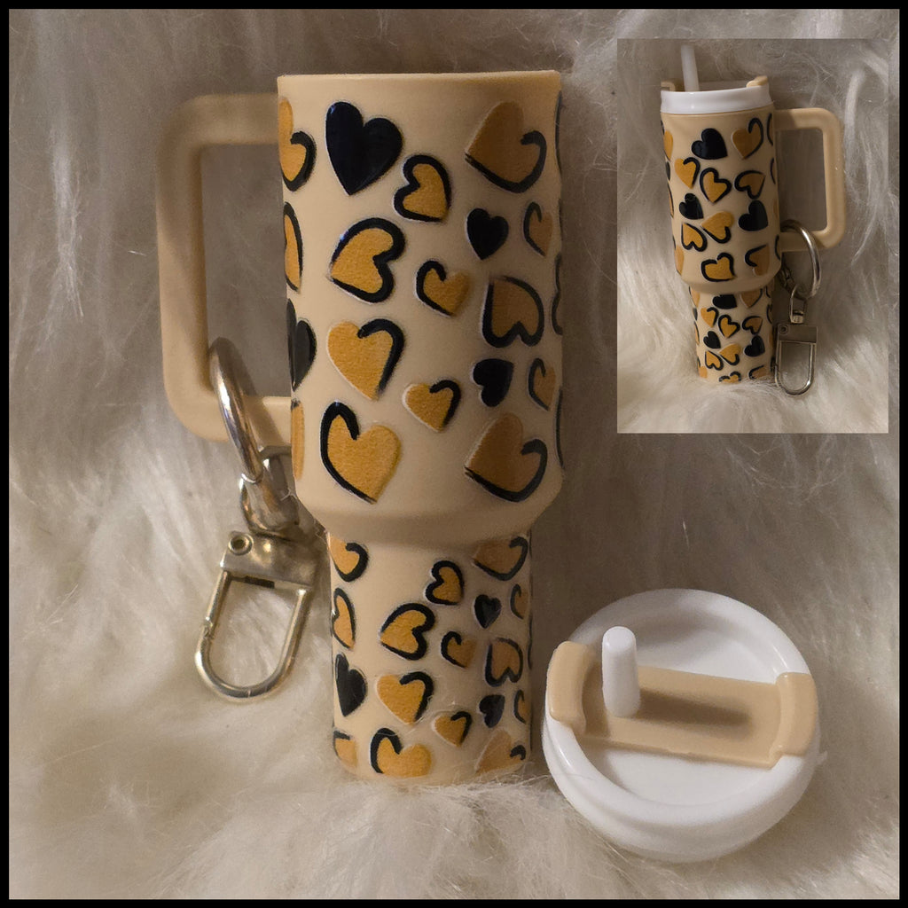 Mini Cup Keychain Holder – Lipstick, Cosmetics & Small Essentials Storage
