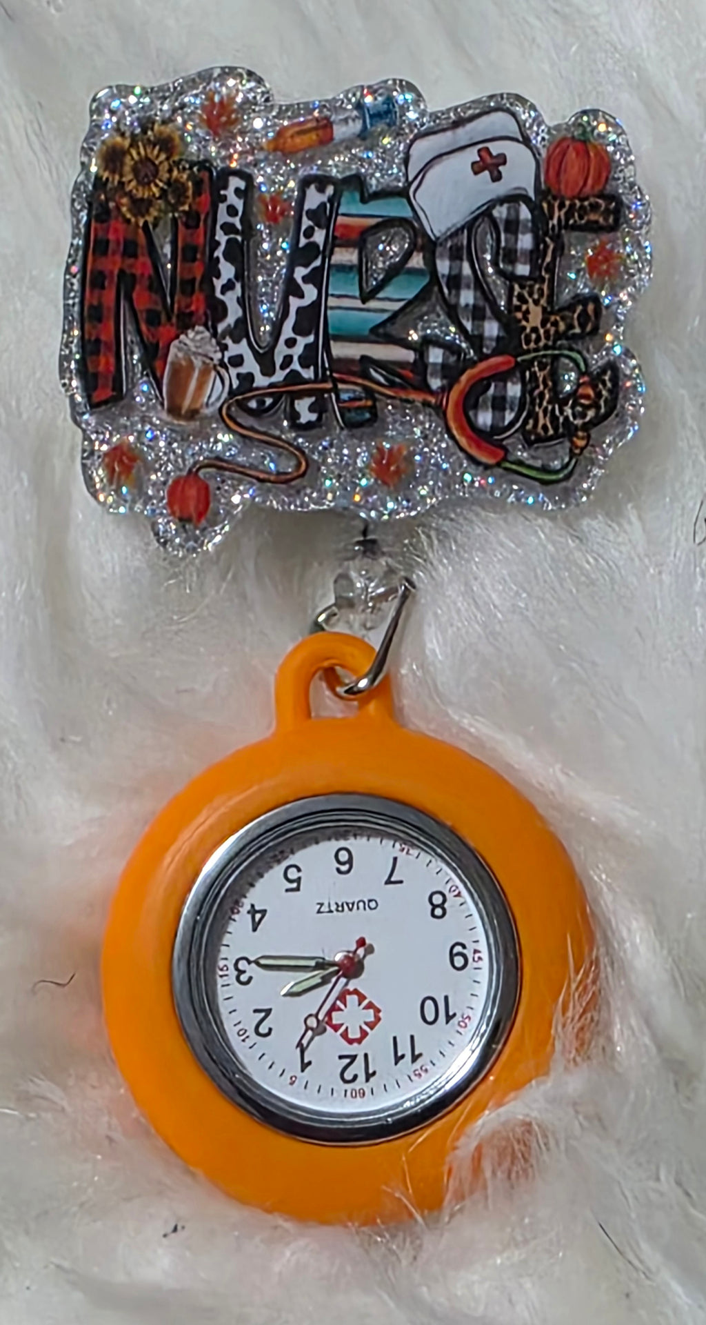 Retractable Clip-On Nurse Watch | Medical Brooch Watch