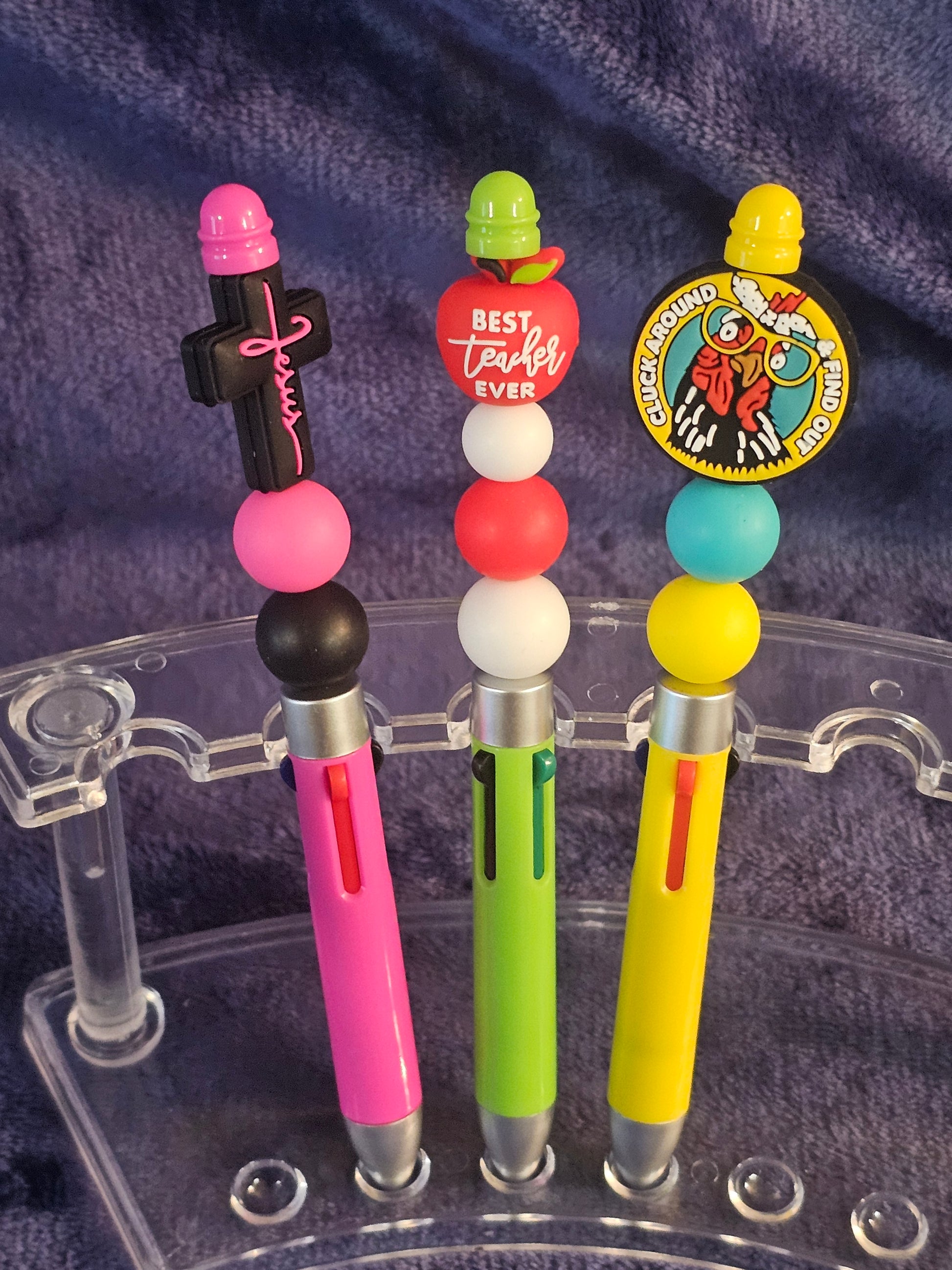 ✨Mini Retro Multi-Click Pen – 4 Colors in One! (Green,Black,Blue,Red)✨